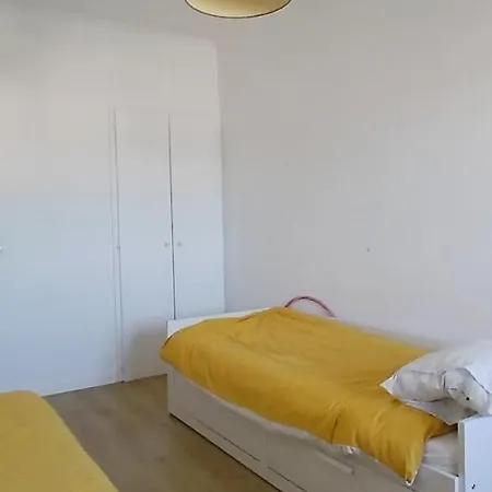 Joli 2 Avec Vue Sur Le Tage A *